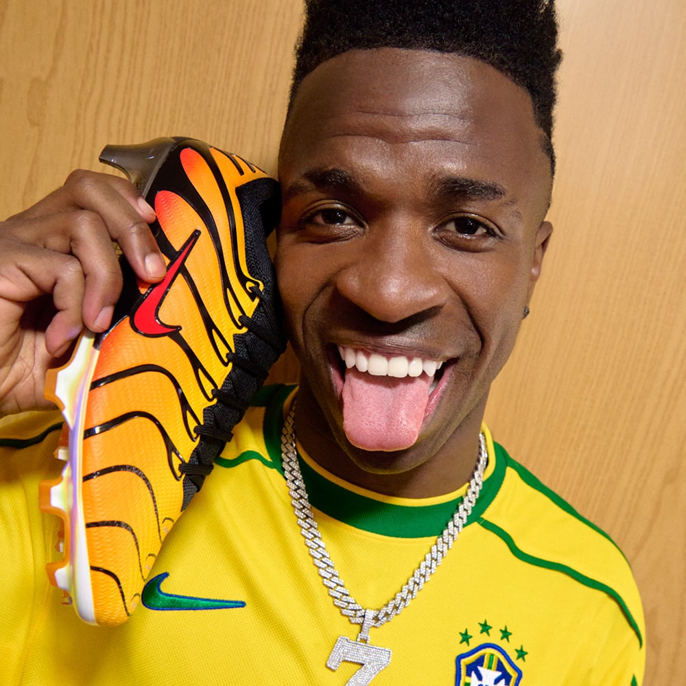 MERCURIAL × AIR MAX PLUS | NIKE（ナイキ） | サッカーショップKAMO