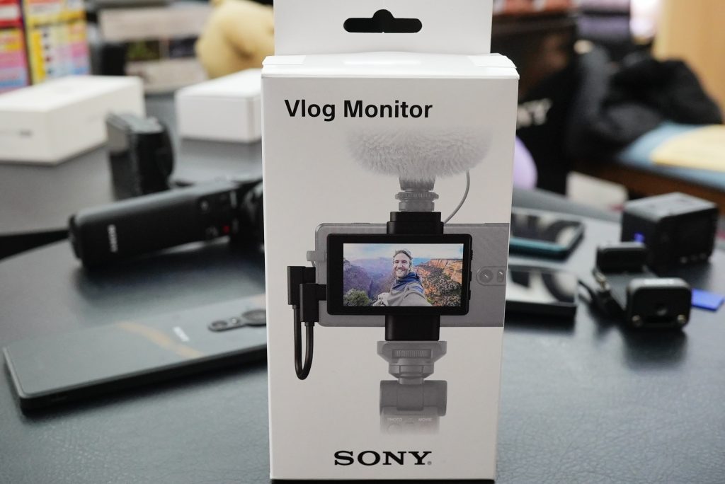 XperiaProIの別売オプションの話（VlogモニターXQZ-IV01） - STACC