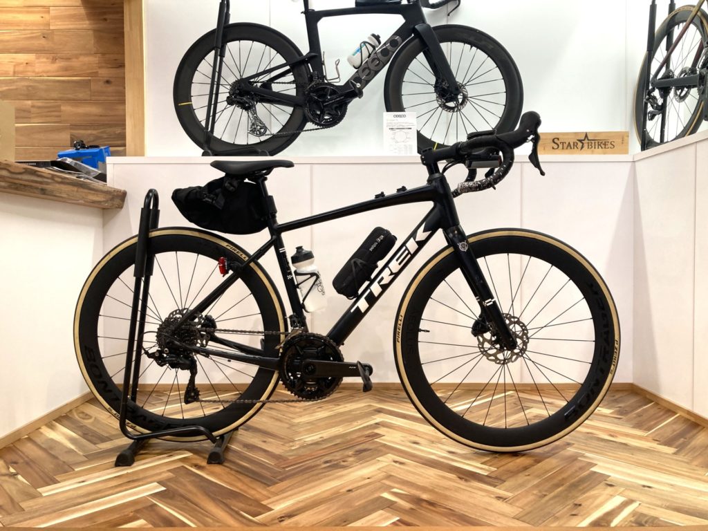 カスタム】TREK Domane AL 5 × パワーメーター + カーボンクランク +