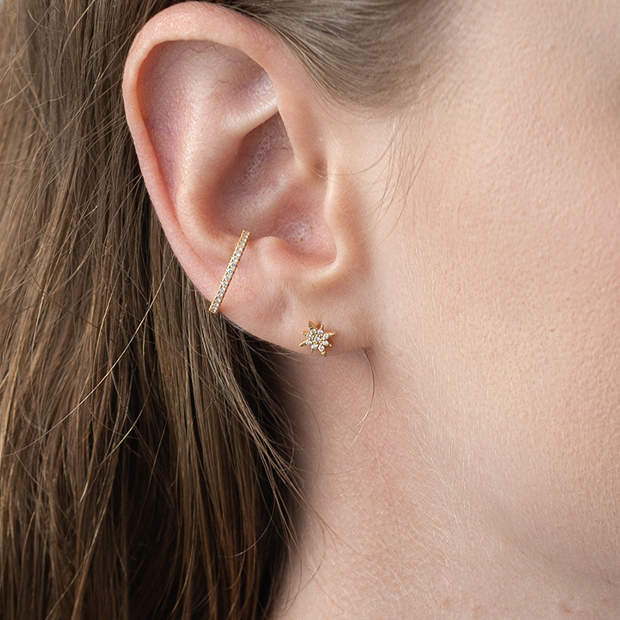 DIAMOND CROSSING STAR PIERCED EARRING(片耳用)(2ZP1581)K18 ピアス