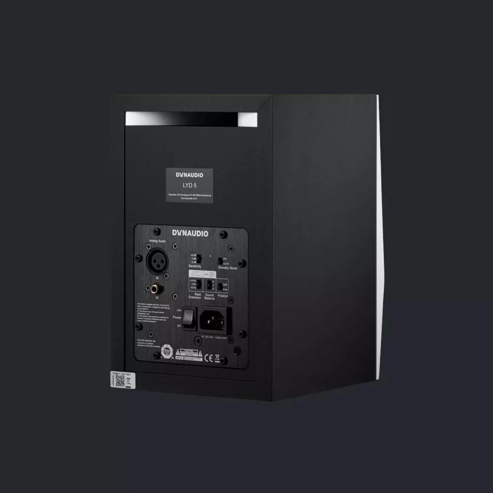 Dynaudio LYD 5 Black - one piece Active studio monitor