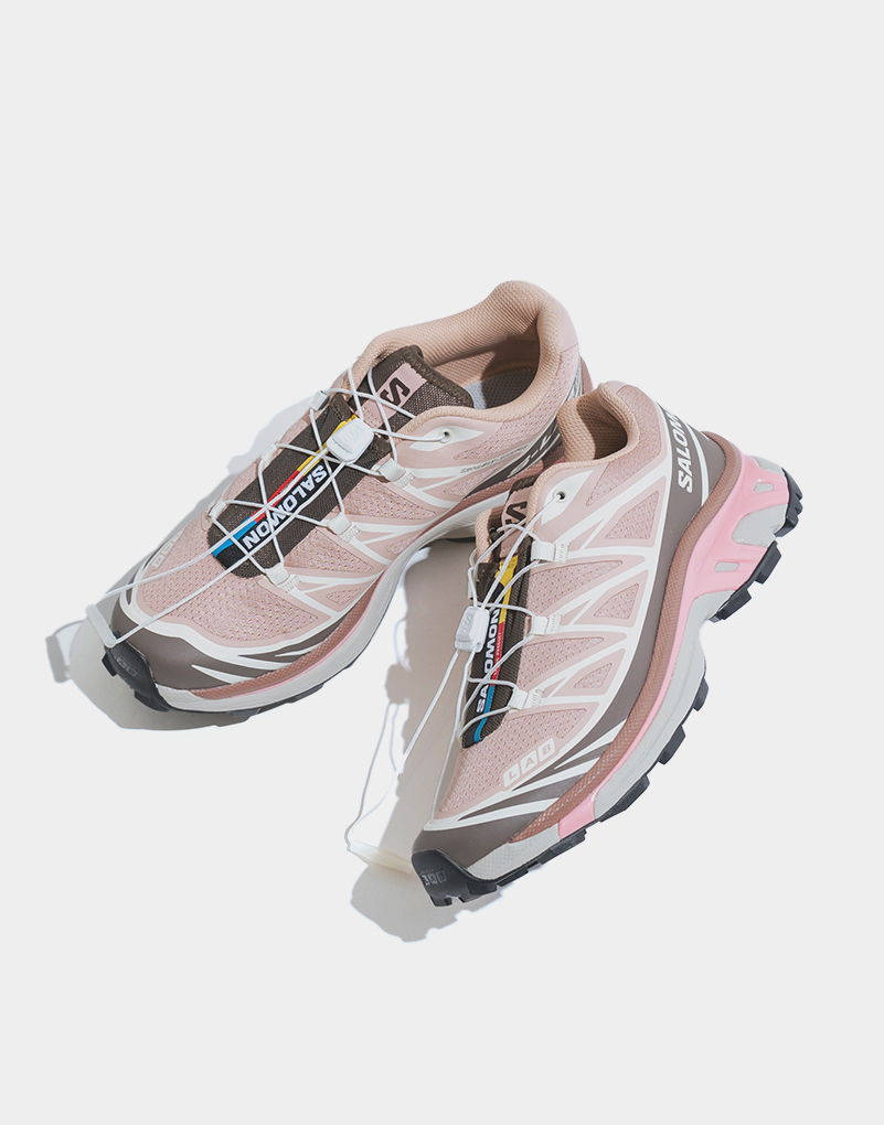 Style】SALOMONで彩る春スタイル | st company online store 入荷案内