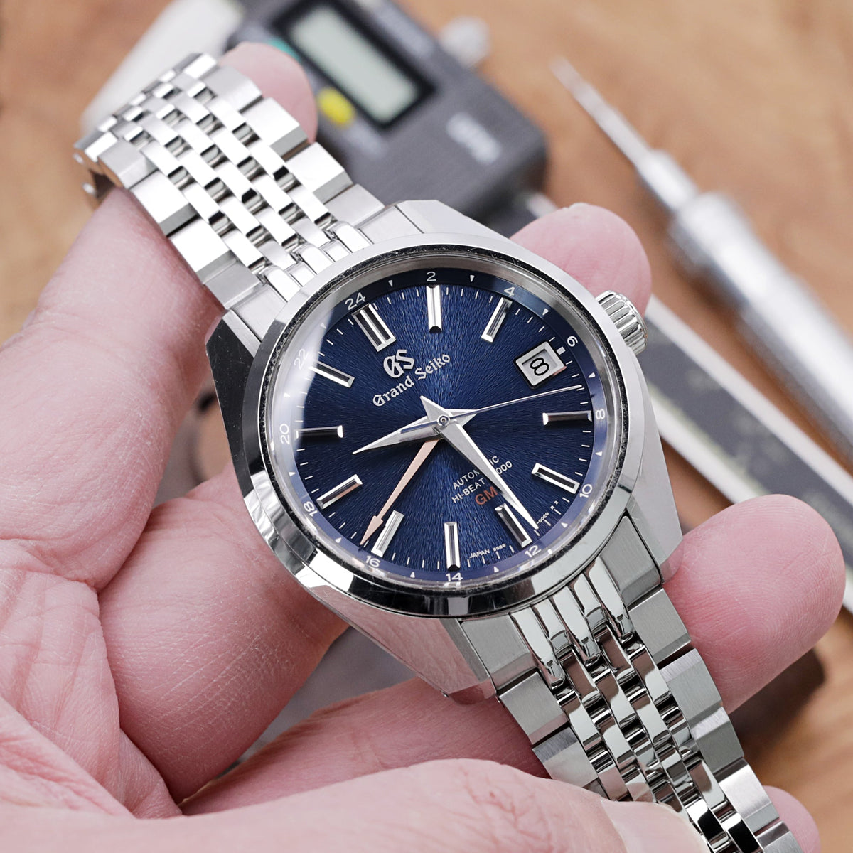 Grand Seiko Watch Bands | Replacement Straps for Seiko GS | Strapcode
