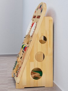 なかよしリズムスタンドタイプ NYR-02v2 | 鈴木楽器製作所