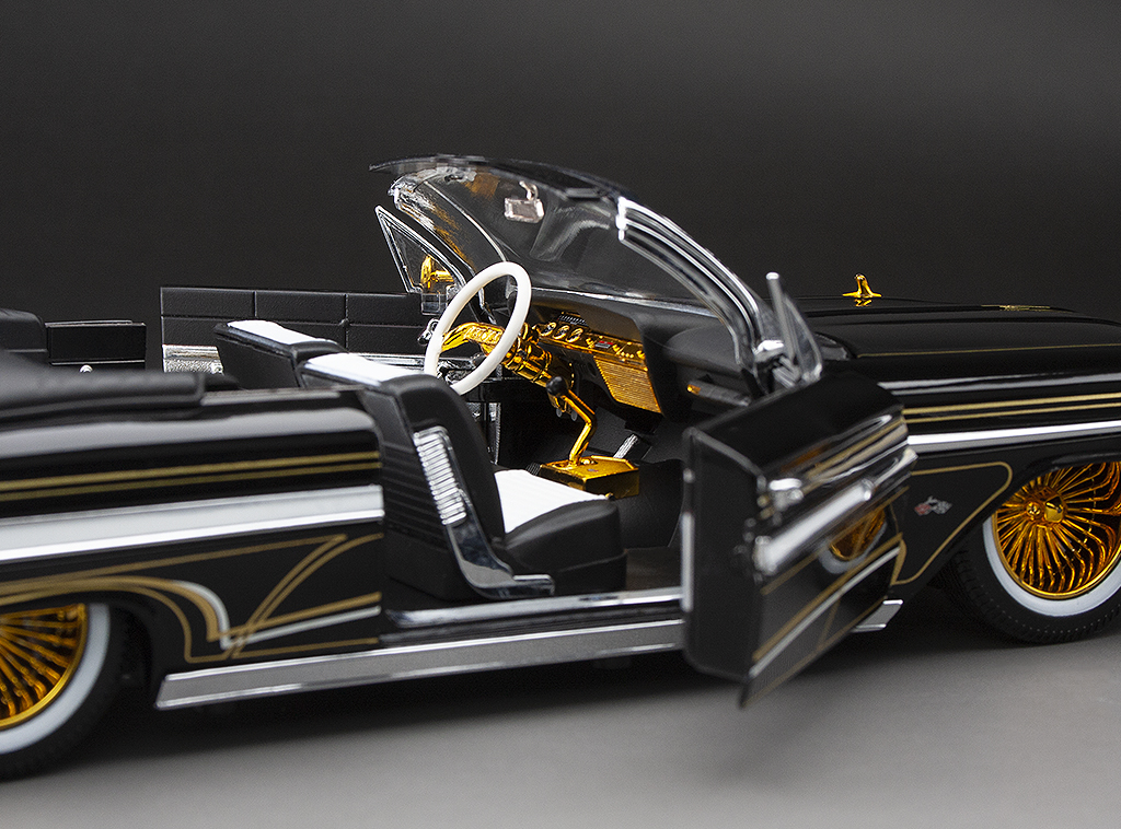 1961 Chevrolet Impala Open Convertilbe Lowrider (with movable