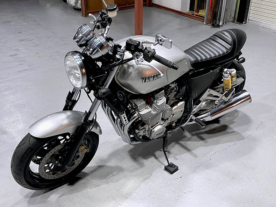 YAMAHA XJR1300 RP01J – 京都のバイクショップSPEC-M（スペックエム