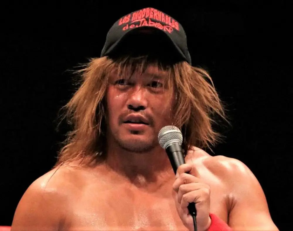 新日本のカリスマ・内藤哲也が音楽トーク!? ロスインゴの新パレハに