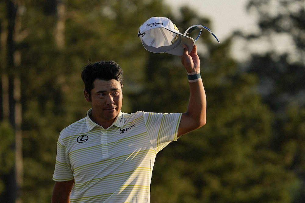 松山英樹が涙のメジャー初優勝「とてもうれしい」 通算10アンダーで