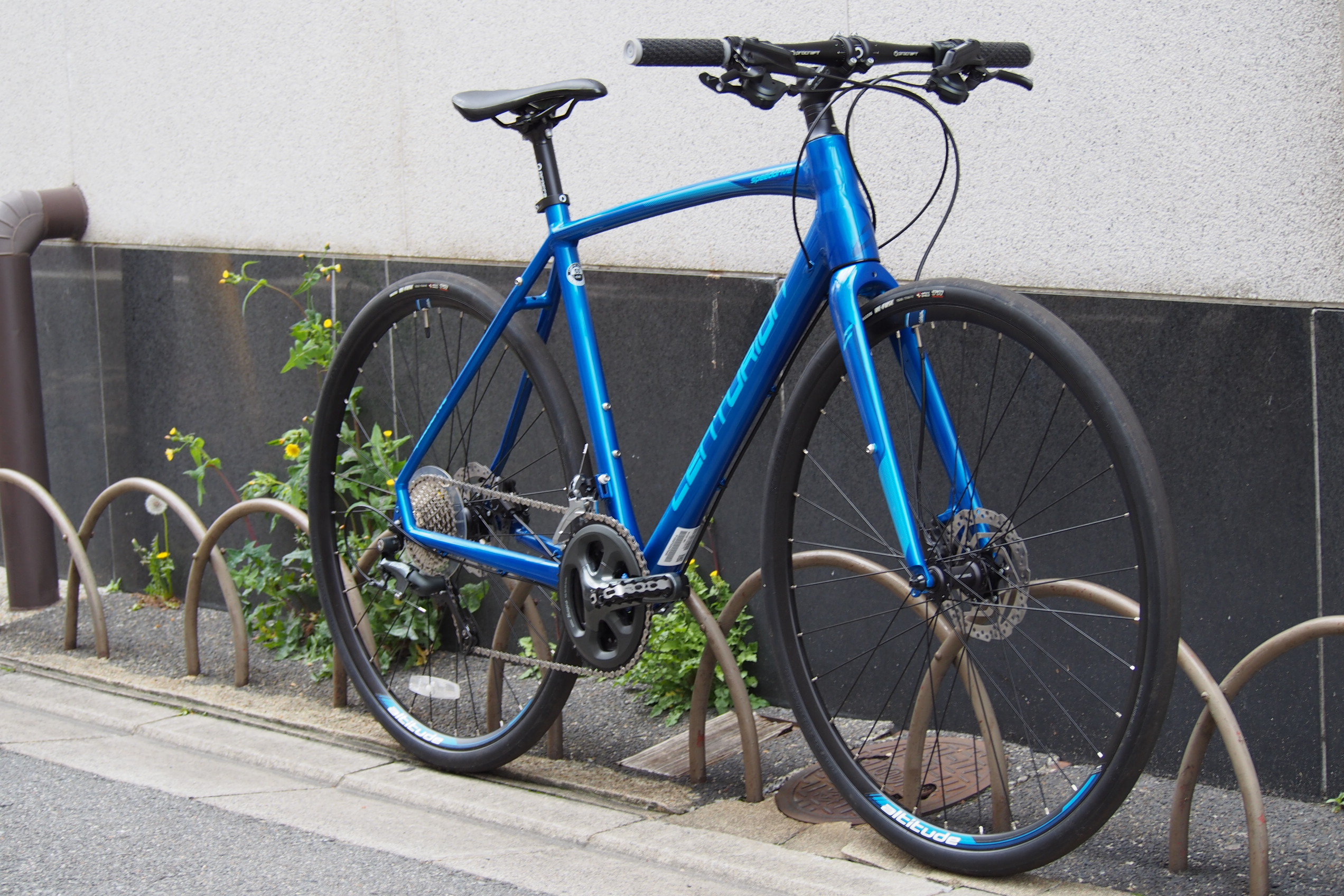 BLOG 【中古 クロスバイク】街乗り～サイクリングに使えるハイスペック
