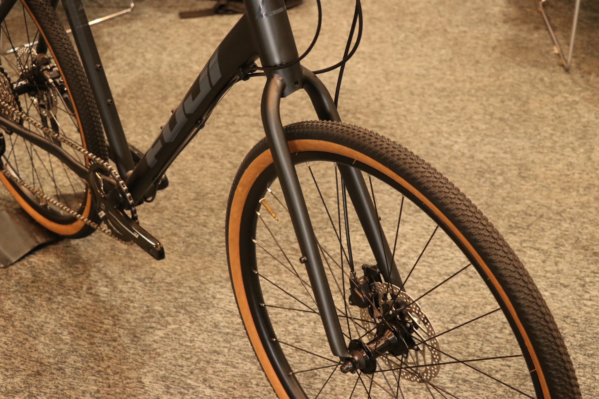 BLOG グラベル・アドベンチャーツーリングもOK！進化したクロスバイク