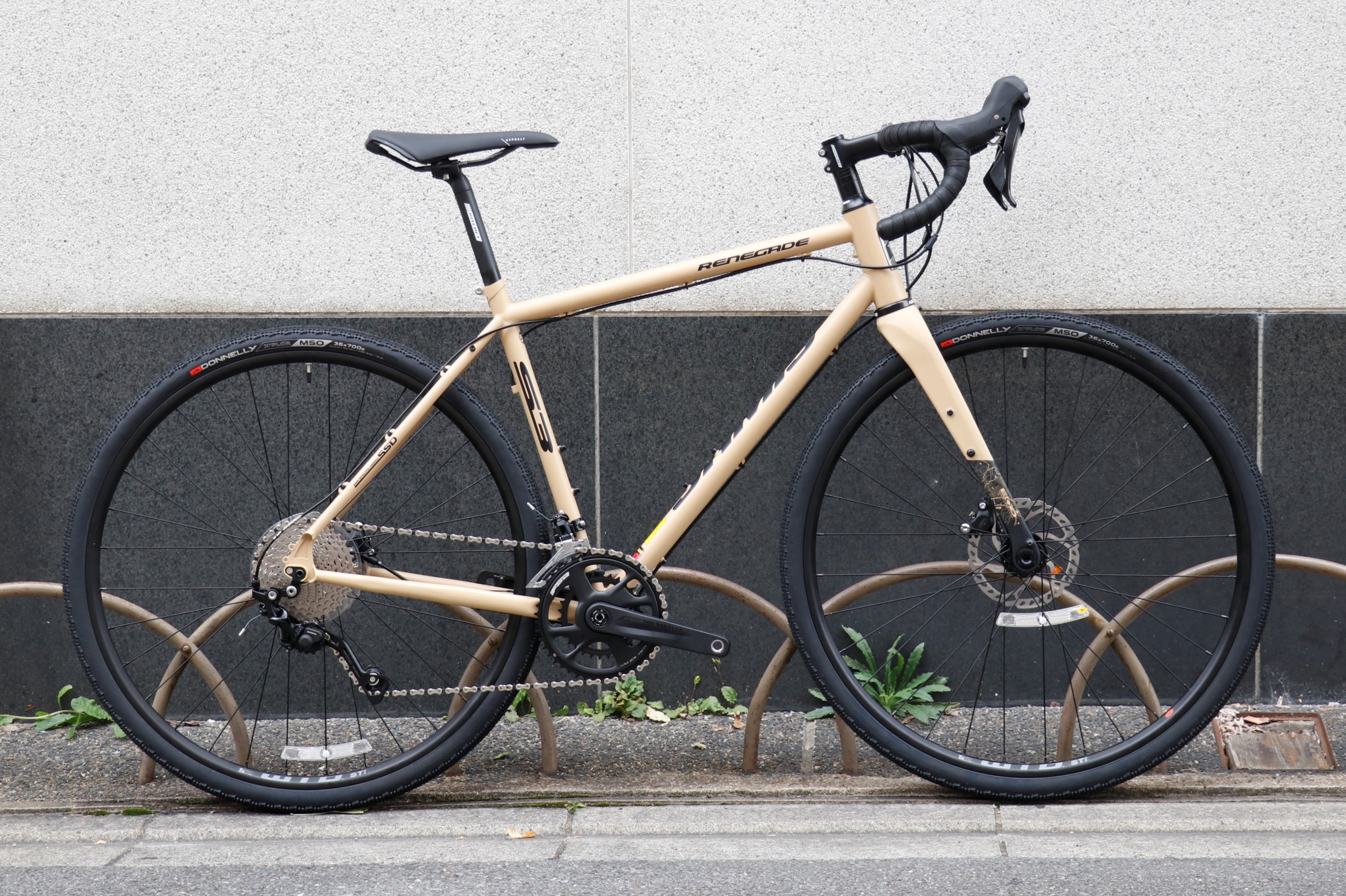 BLOG 【JAMIS / ジェイミス 2019~2020継続モデル】RENEGADE EXPAT