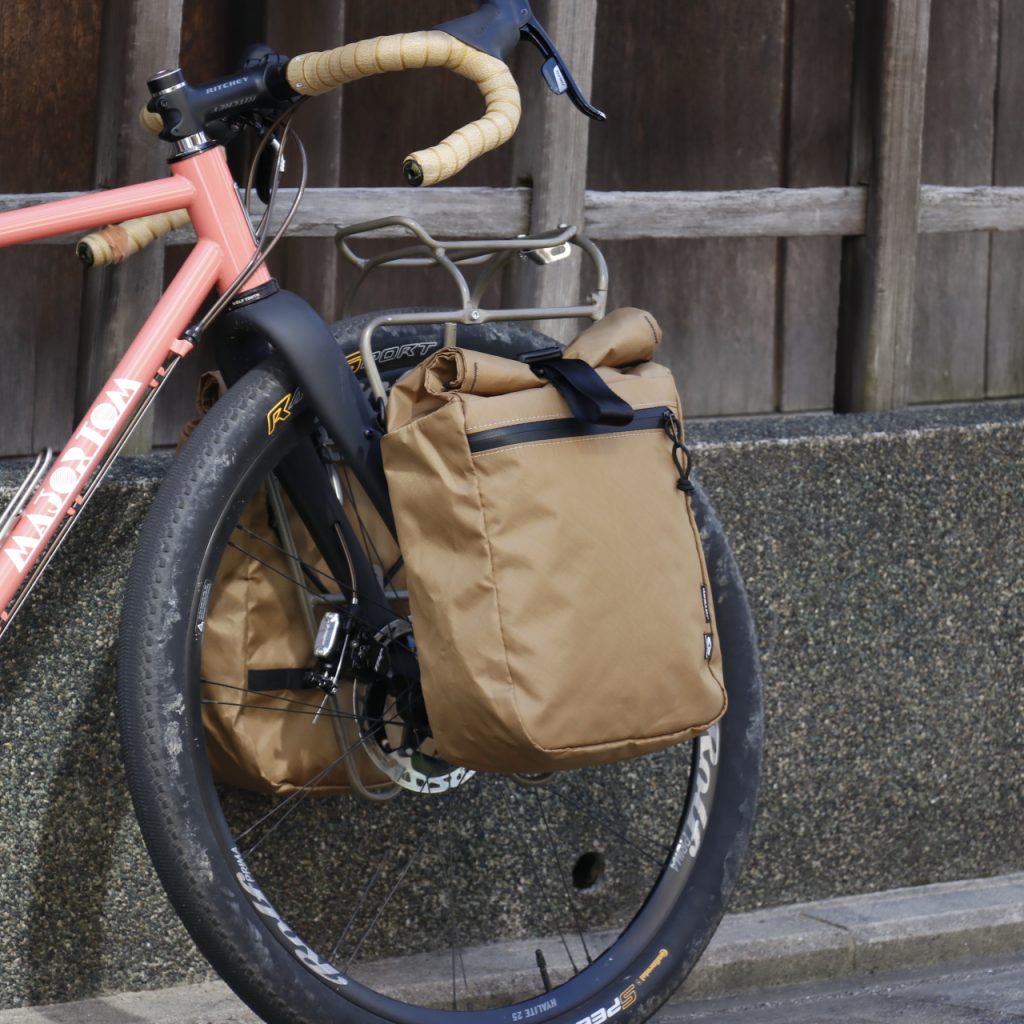 BLOG 【再入荷】軽量/防水”X-PACセイルクロス”採用のシンプルなパニア