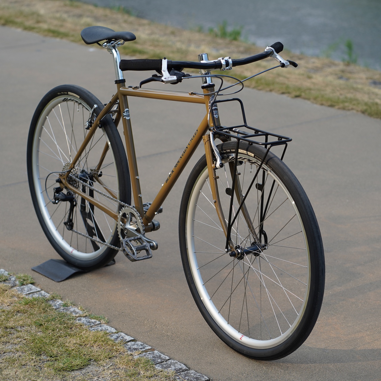 BLOG 京都的、アーバンコミュータとしての【BLACK MOUNTAIN CYCLES