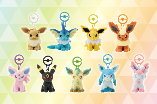 イーブイたちのカラビナ付きマスコットが、ポケモンセンターに登場