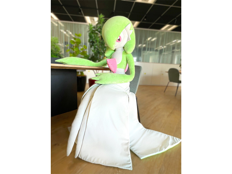 かっこいいデザインにも注目！ エスパータイプを持つポケモンたち の