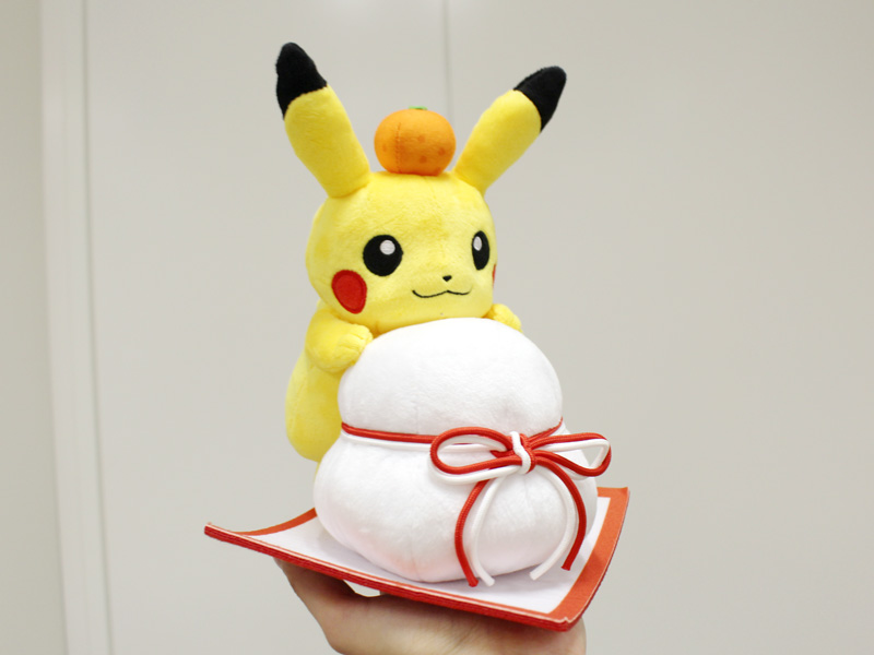 ポケモンたちと新年を迎えよう！ ピカチュウと鏡餅のぬいぐるみや重箱