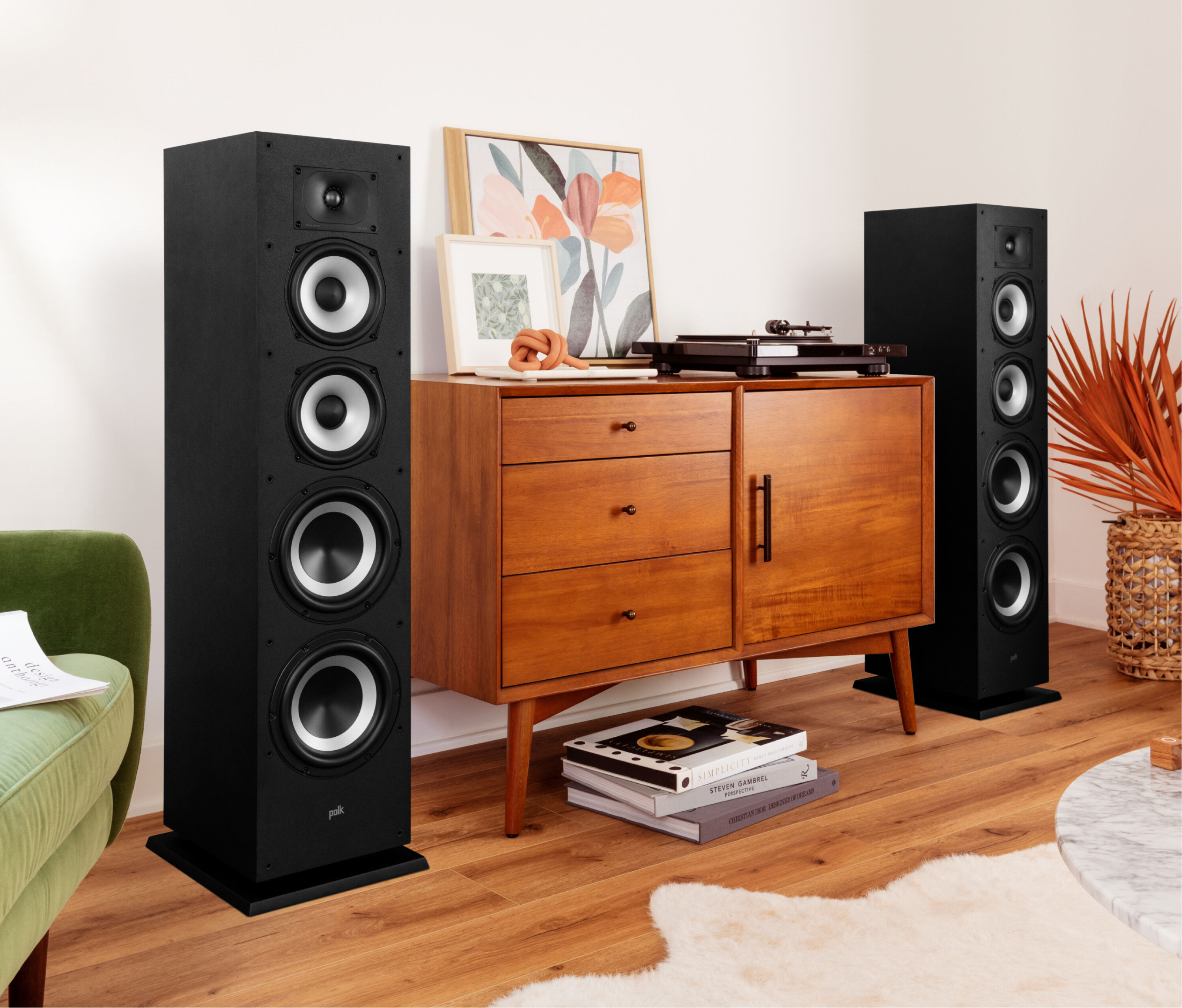 Monitor XT70 - High-Resolution Large Floor-Standing Tower Speaker