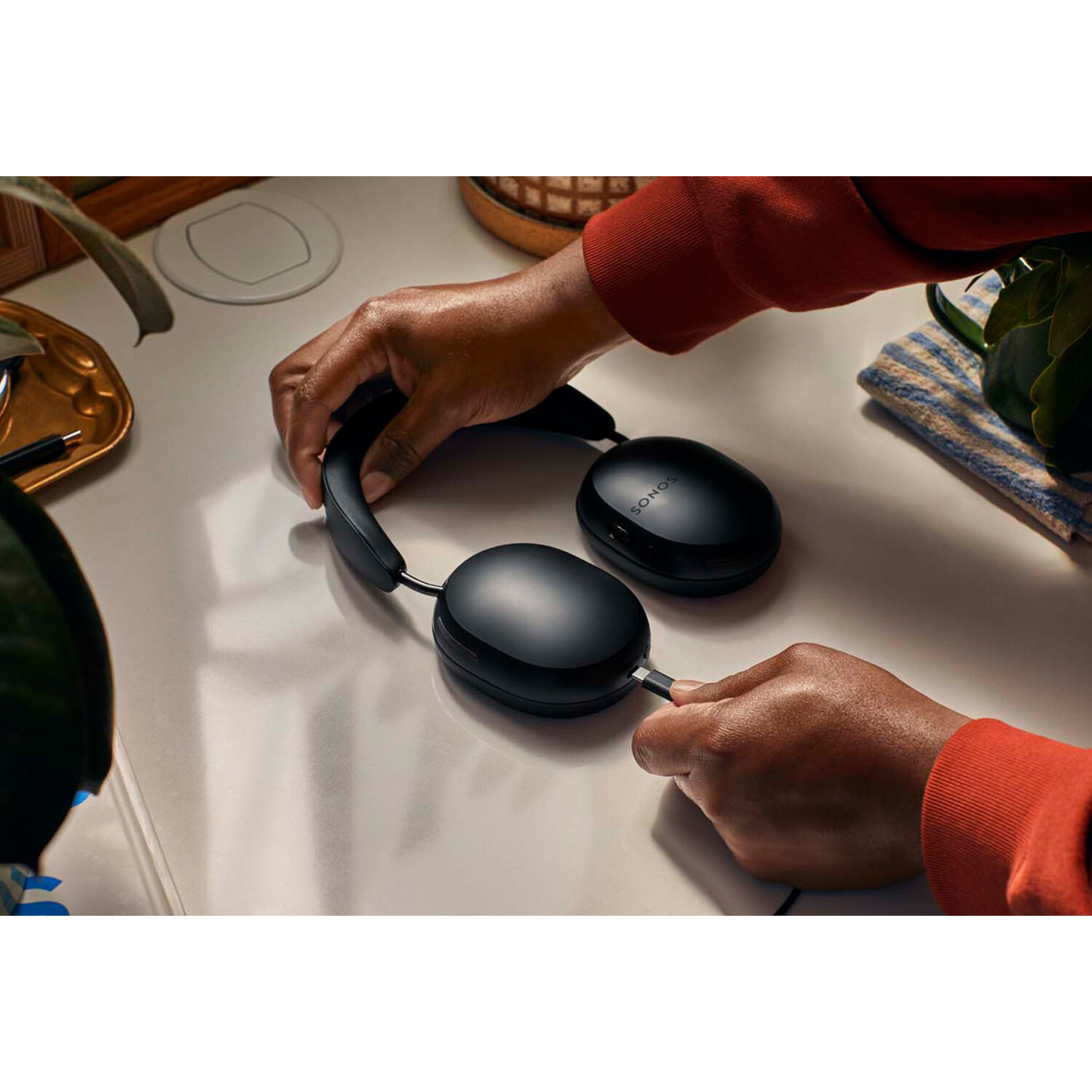 Sonos Ace Headphone, Personal listening perfected - Black | P.C.