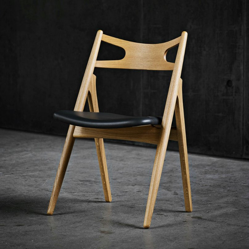 Wegner Sawbuck Chair CH29 | Carl Hansen & Son