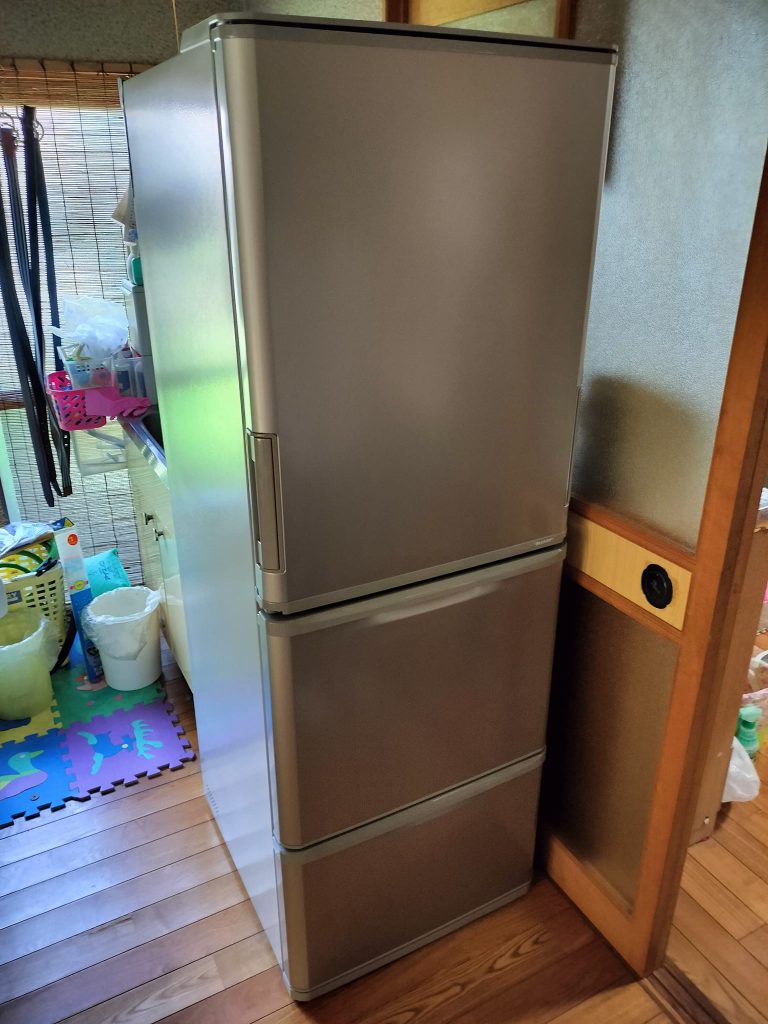 どっちもドアがとっても便利 最上段までらくに手が届く、ちょっと低め