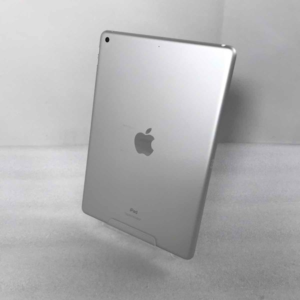 APPLE 〔中古〕iPad (第9世代) Wi-Fiモデル 64GB シルバー MK2L3J/A