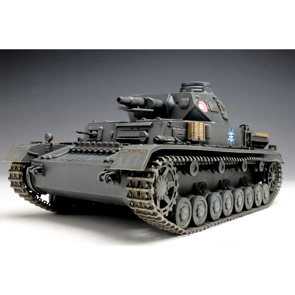 プラモデル :: 軍用車両 & 武器 :: ガールズ&パンツァー IV号戦車D型