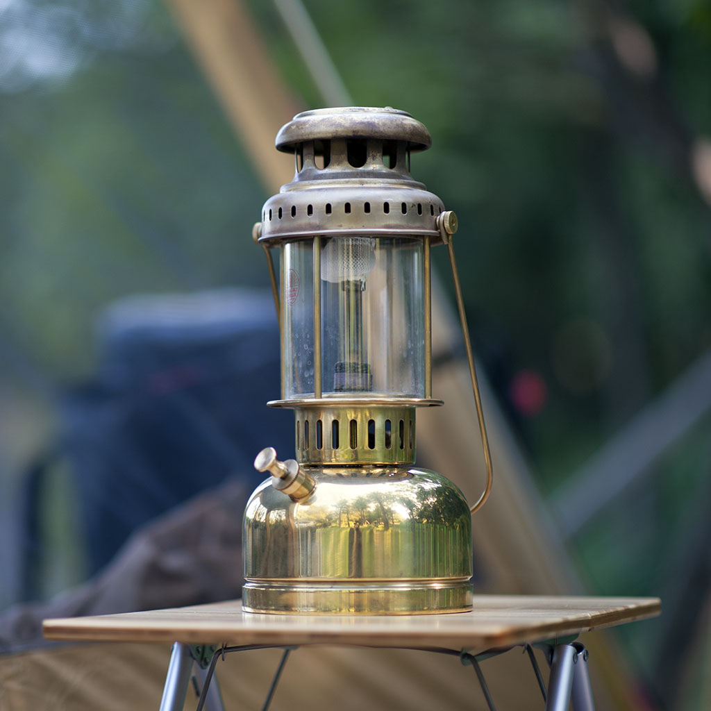 ヴェイパラックスランタン E41 ポリッシュドブラス - Vapalux Lanterns