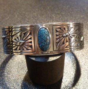 ナバホ Howard・Nelson ハワード・ネルソン サンバースト バングル