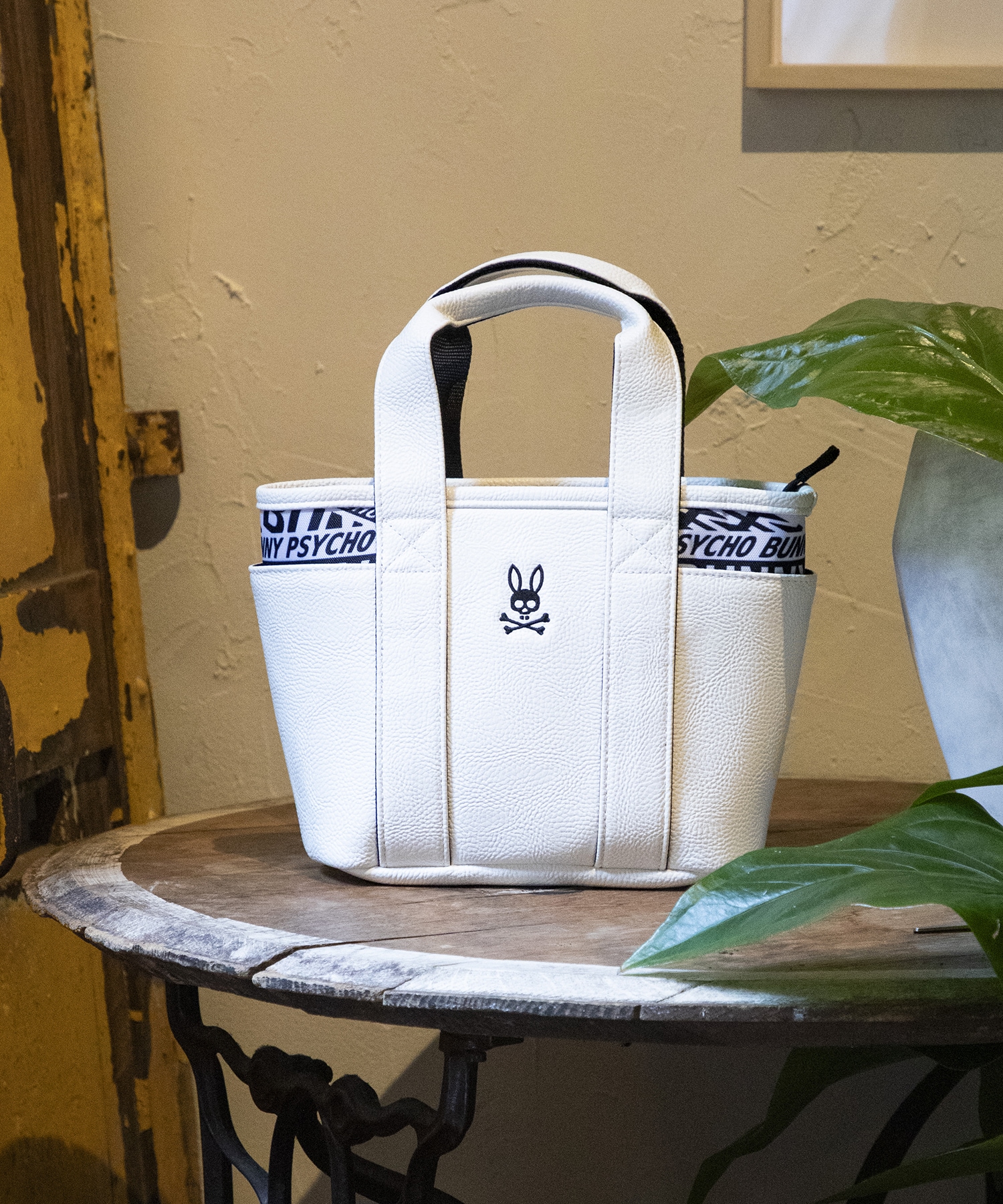 GOLF]ラウンドバッグFLAGSHIP｜Psycho Bunny｜サイコバニー 公式