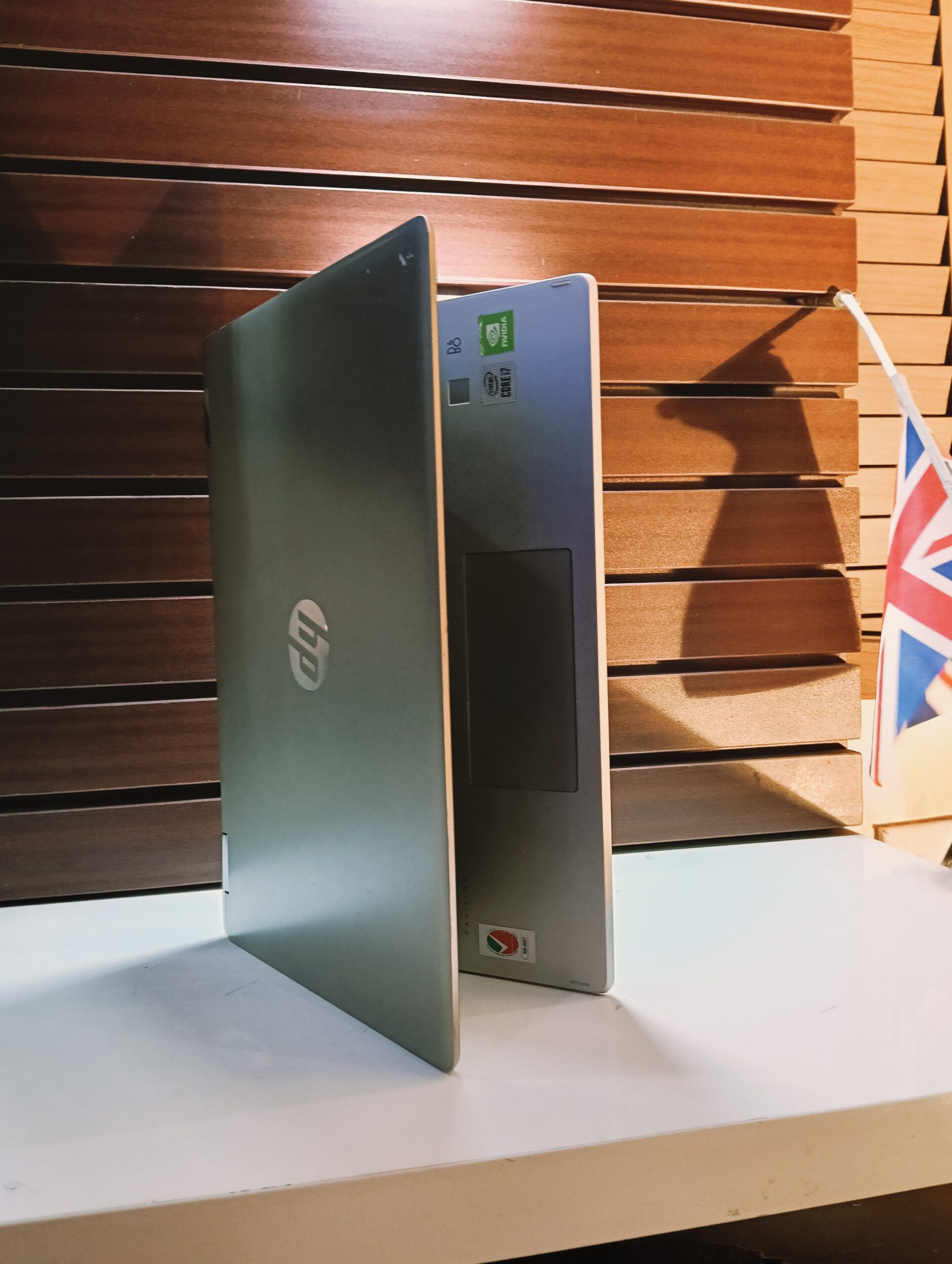 Dell Vostro 5391 - Core i5 - 10th Gen - 256GB SSD - 8GB Ram