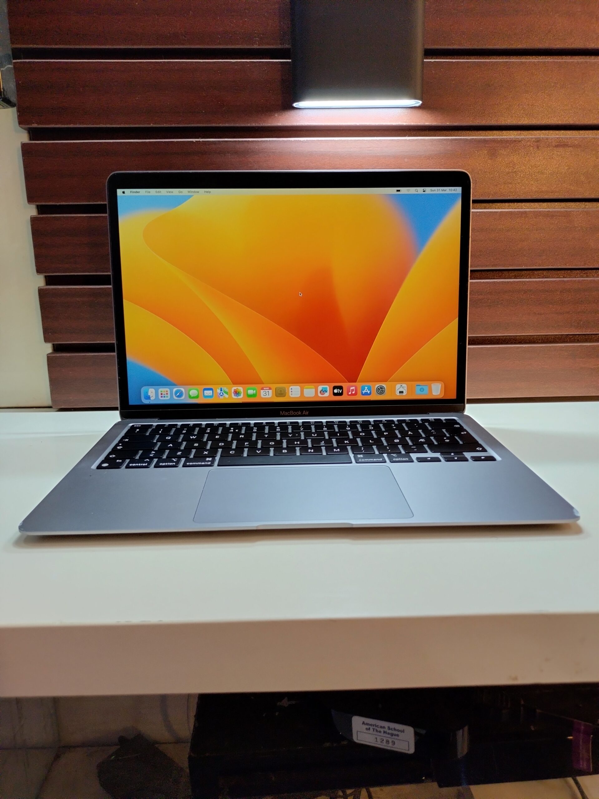 Apple MacBook Air 2020 - M1 - 256GB SSD - 8GB RAM - PSERO LAPTOP