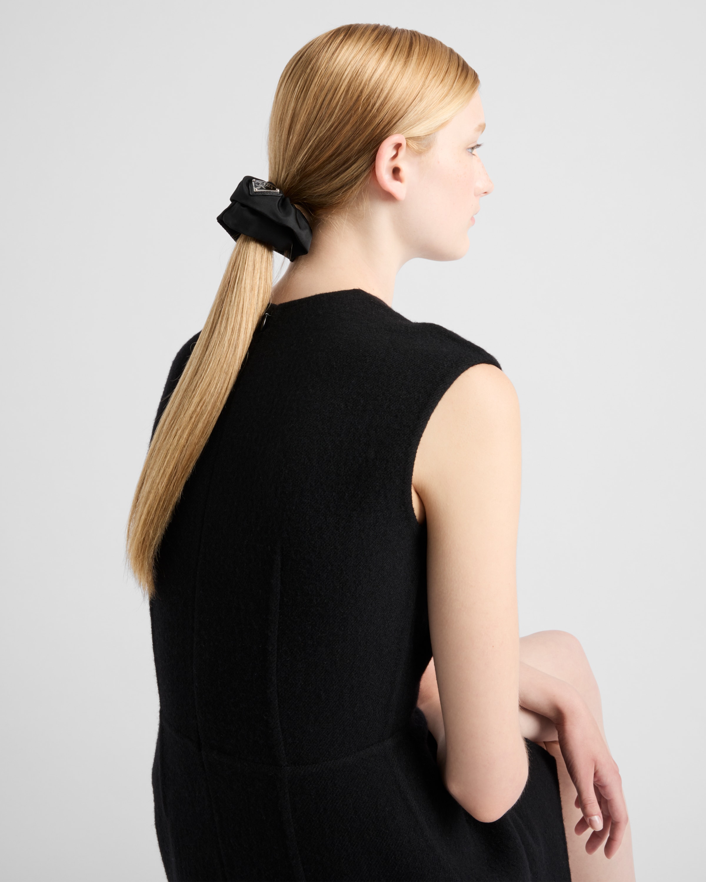 ブラック Re-nylon シュシュ | PRADA