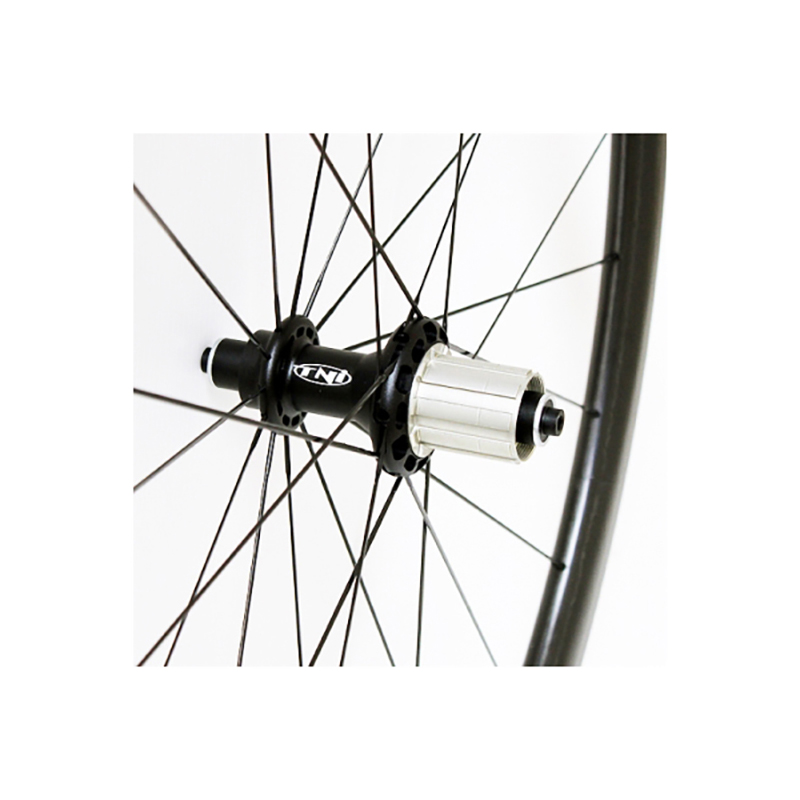 TNI（ティーエヌアイ）DRAGON35チューブラーホイールセット 送料無料