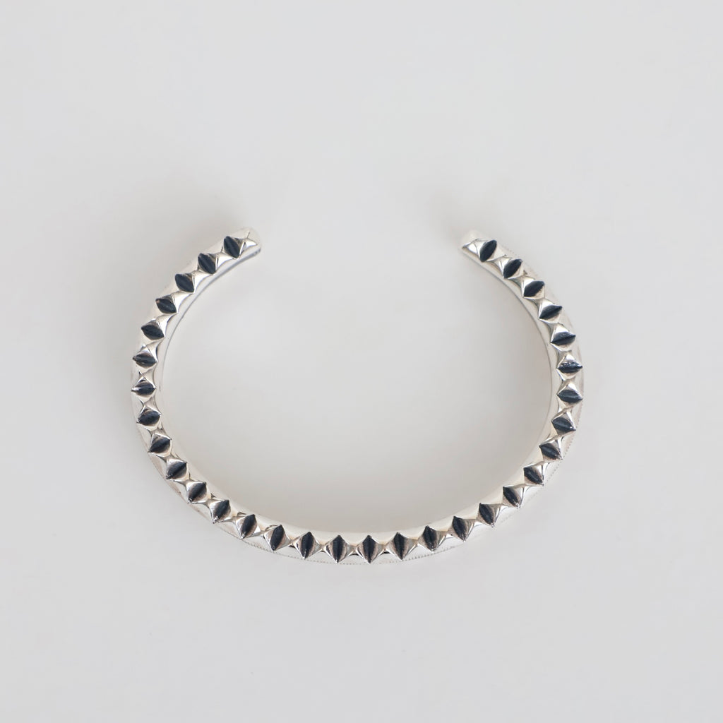 DWELLER STUDS BANGLE 925 SILVER by END | ref. / Web Store