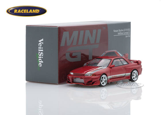 Nissan Sklyine GT-R R32 VeilSide - MINI-GT 1/64 WORLD