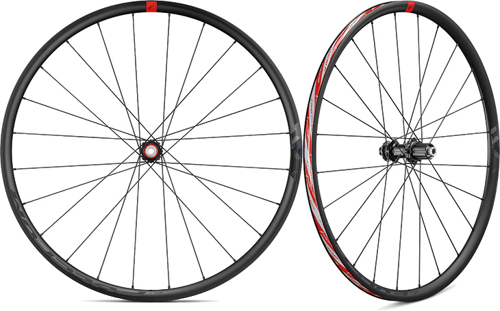 フルクラム：新製品情報】FULCRUM 確かなフルクラムクオリティをお求め