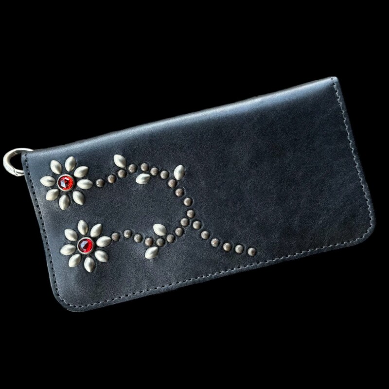 H.T.C. Hollywood Trading Company スタッズ財布 BLACK - PHILLIP66