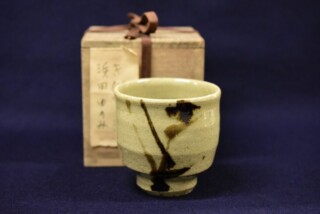 濱田庄司『湯呑』 買取価格相場｜骨董品買取 緑和堂