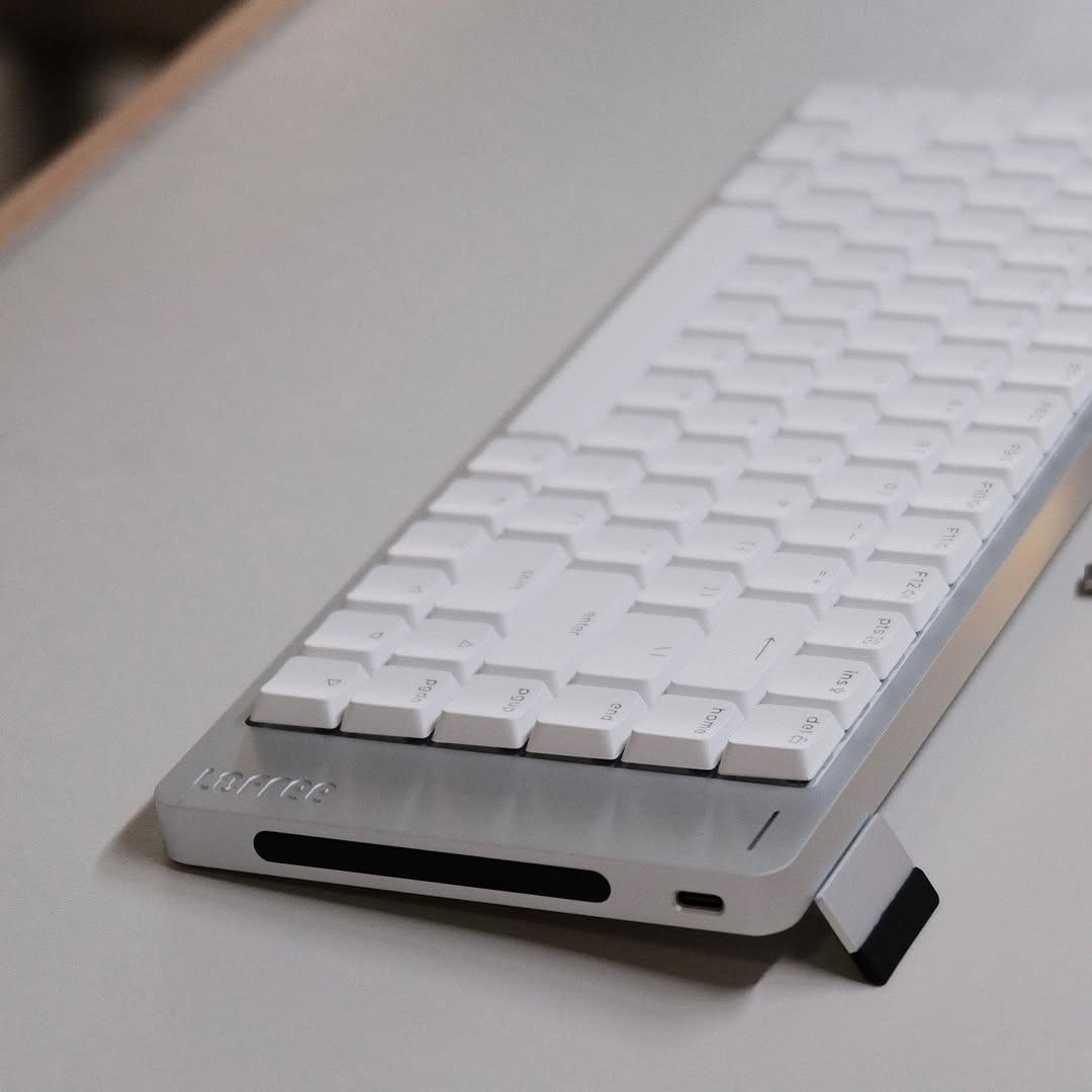 Lofree Flow 2 Low Profile Mechanical Keyboard: Smoothness, Evolved