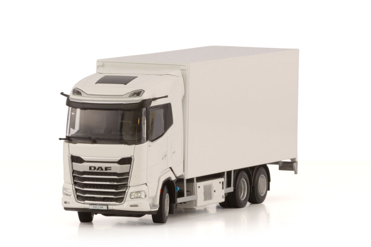 White Line; DAF XG RIGED REEFER TRUCK 6X | WSI Models
