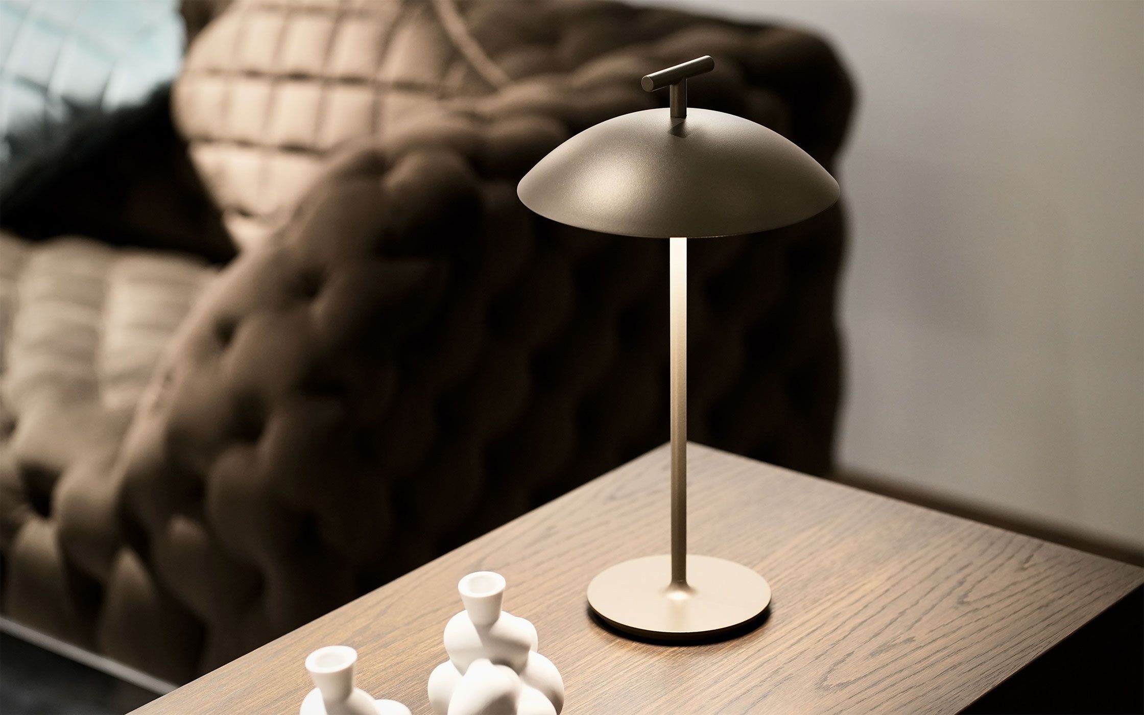 最大40時間使える！Kartellポータブルランプ「ミニジーナ」｜INTERIOR