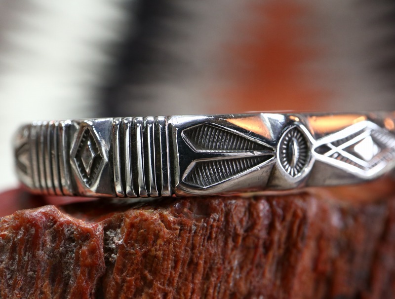 INDIAN JEWELRY LEATHER ARTS&CRAFTS Tah'bah TRADERS / 【Thomas