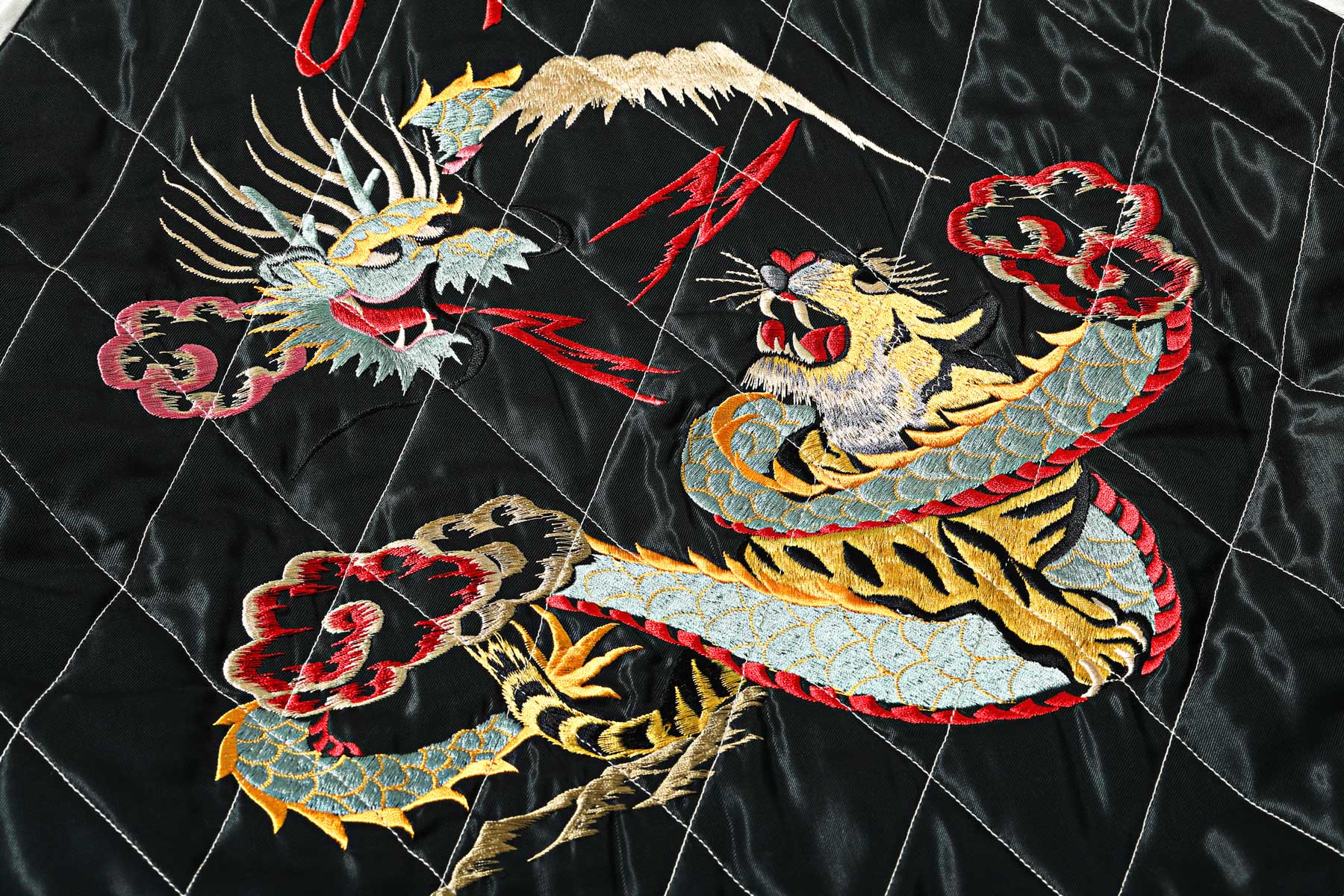 JOURNAL / 2025年1月2日発売 / Lot No. TT15666-119 Velveteen