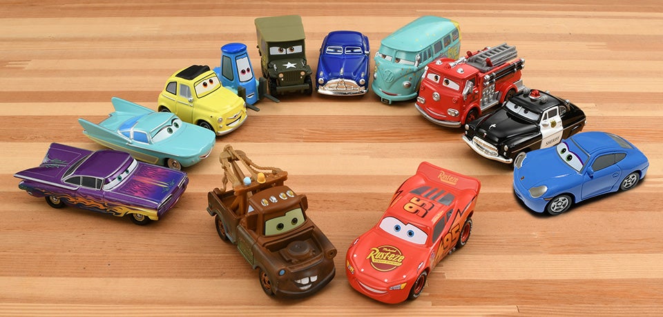 カーズ（CARS） トミカ15周年スペシャルサイト｜商品情報｜ディズニー