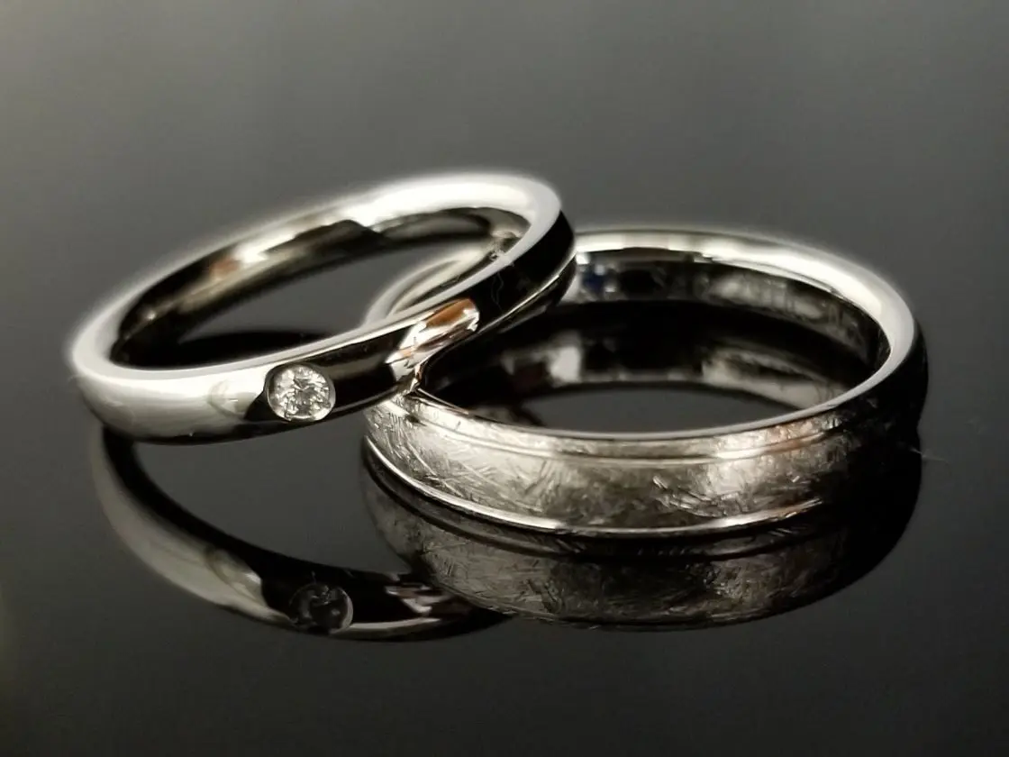 プラチナリングに重厚なデザインで… | 結婚・婚約指輪のオーダーメイド