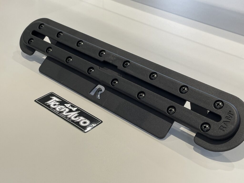 ラングラーJL専用 RAM MOUNTS発売 - 4WD SHOP タイガーオート