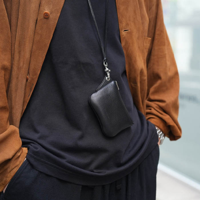 WILD SWANS（ワイルドスワンズ）NORMA(S)（ノーマ）ユーティリティー