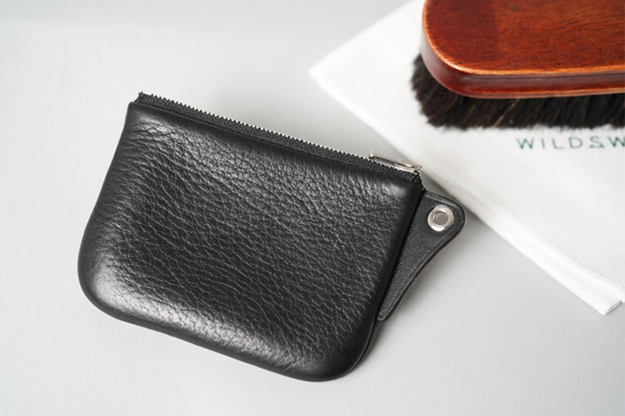 WILD SWANS（ワイルドスワンズ）NORMA(S)（ノーマ）ユーティリティー