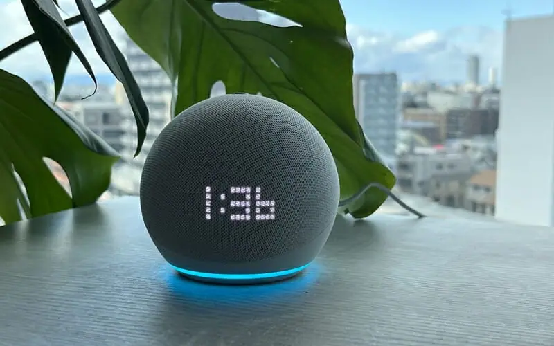 第5世代『Echo Dot with clock』レビュー | 第4世代Echo Dotとの比較も