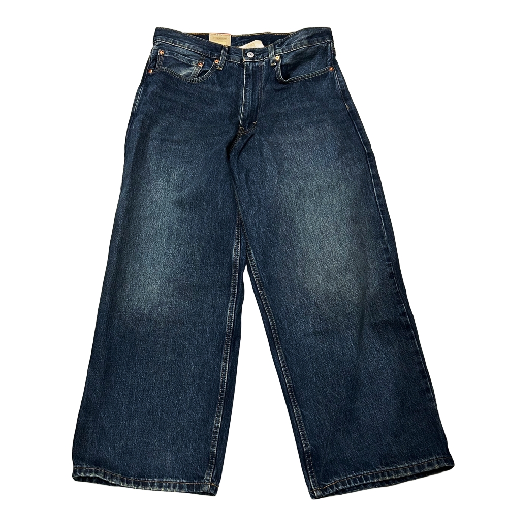 Levi's | TUNNEL STORE｜大阪アメリカ村のストリートスタイルの